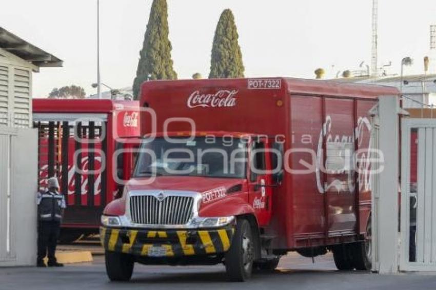 TRABAJADORES ZONA INDUSTRIAL