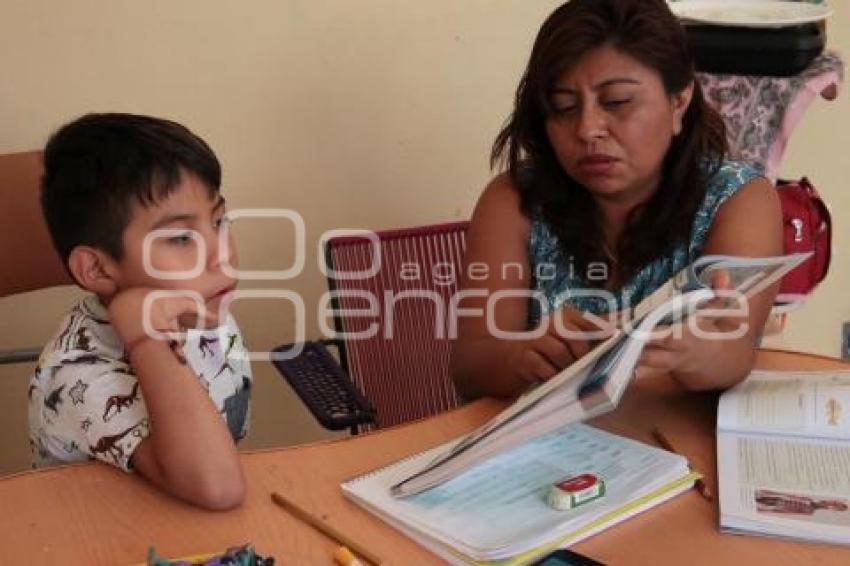 APRENDE EN CASA