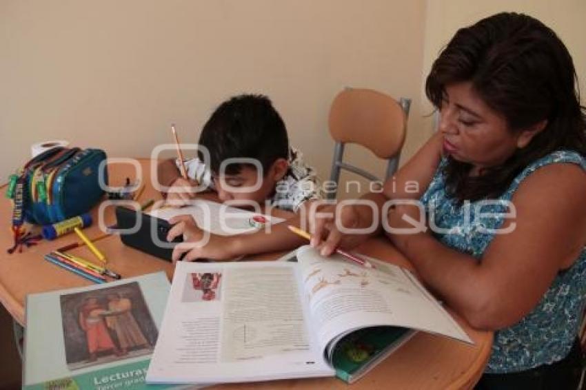 APRENDE EN CASA