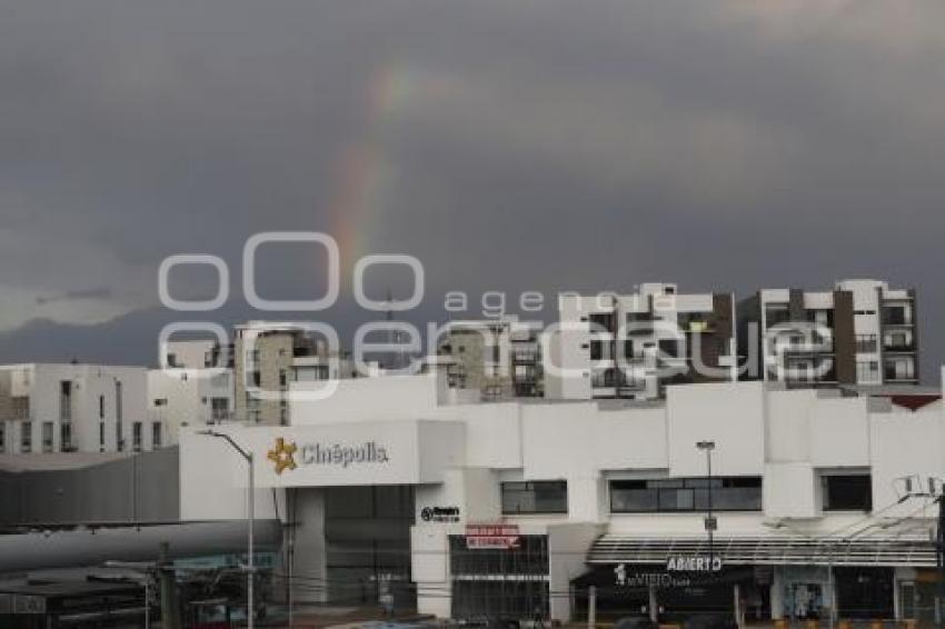 ARCOÍRIS EN EL CIELO