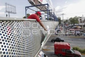 PUENTE PEATONAL LA MARGARITA