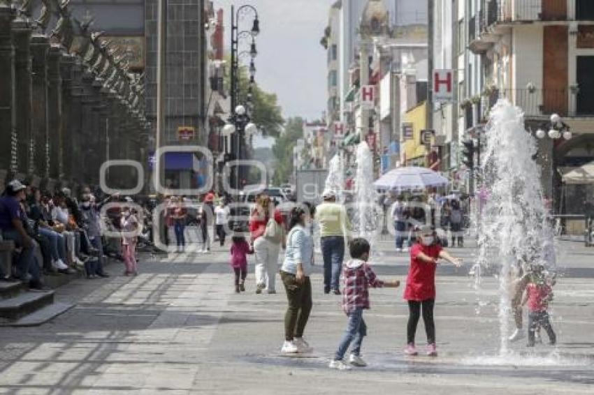 FUENTES ZÓCALO