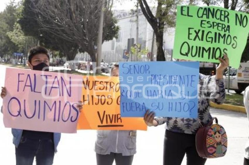 MANIFESTACIÓN . MEDICAMENTOS CÁNCER