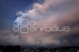 NUBES IRIDISCENTES