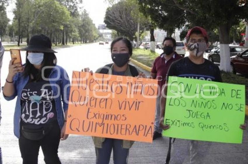 MANIFESTACIÓN . MEDICAMENTOS CÁNCER