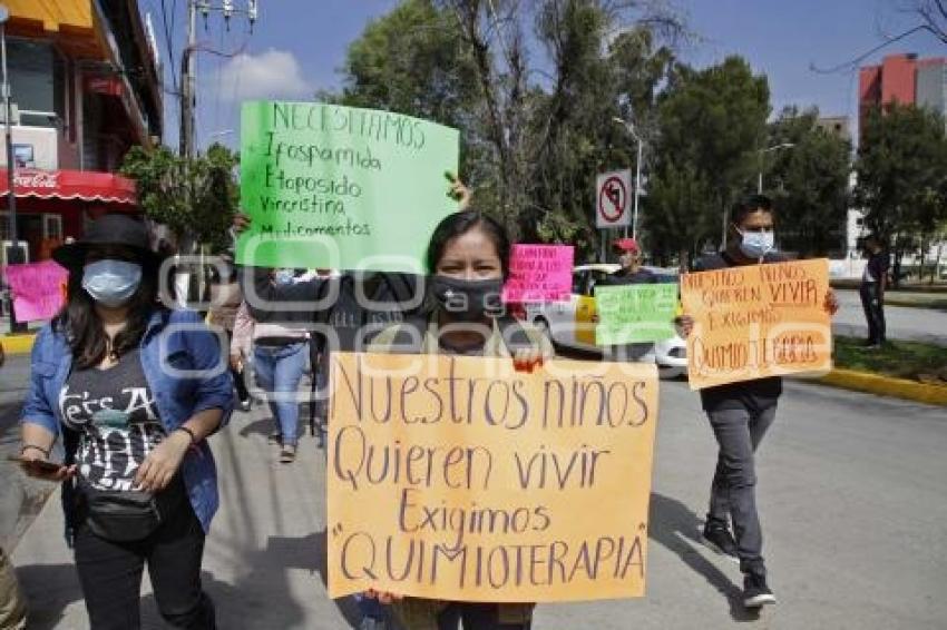 MANIFESTACIÓN . MEDICAMENTOS CÁNCER