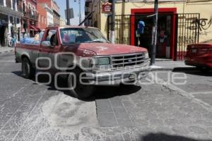 CENTRO HISTÓRICO . BACHES