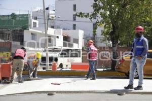 CONSTRUCCIÓN PASO PEATONAL