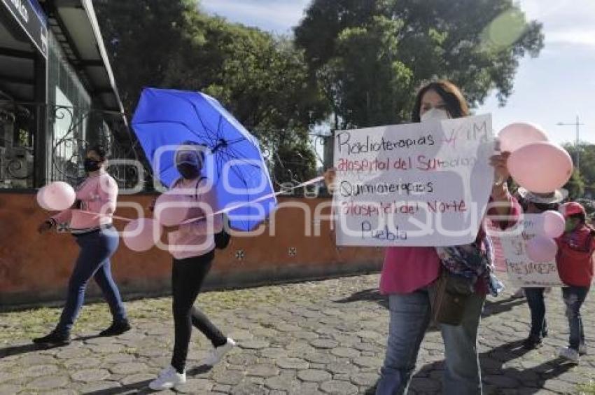 MANIFESTACIÓN MUJERES CÁNCER