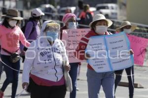 MANIFESTACIÓN MUJERES CÁNCER