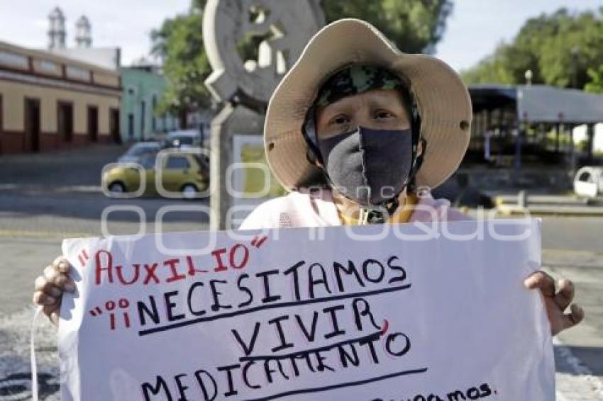 MANIFESTACIÓN MUJERES CÁNCER