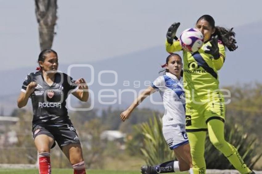 FUTBOL FEMENIL . PUEBLA VS NECAXA