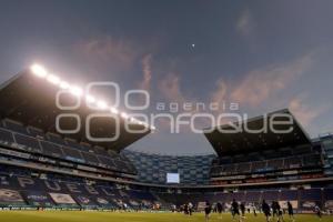 FÚTBOL . CLUB PUEBLA VS LEÓN