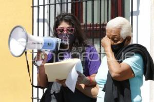 PROTESTA . MALTRATO INFANTIL