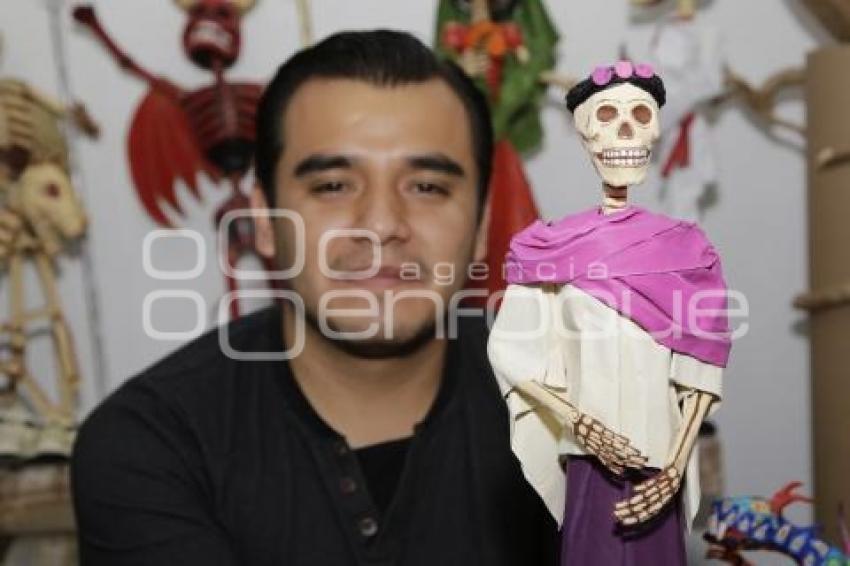 DÍA DE MUERTOS . CARTONERÍA