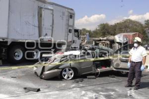 AUTOPISTA  ACCIDENTE VIAL