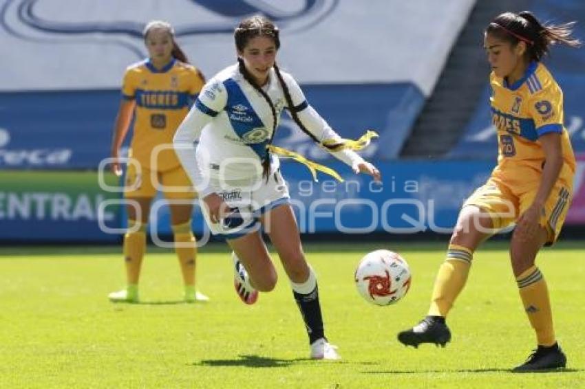 FÚTBOL FEMENIL . PUEBLA VS TIGRES