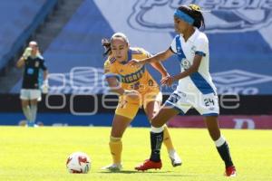 FÚTBOL FEMENIL . PUEBLA VS TIGRES