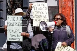 FRENTE NACIONAL POR LA FAMILIA