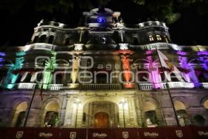 AYUNTAMIENTO . ILUMINACIÓN LGBTTTI