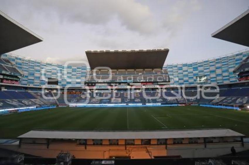 FÚTBOL . CLUB PUEBLA VS SAN LUIS