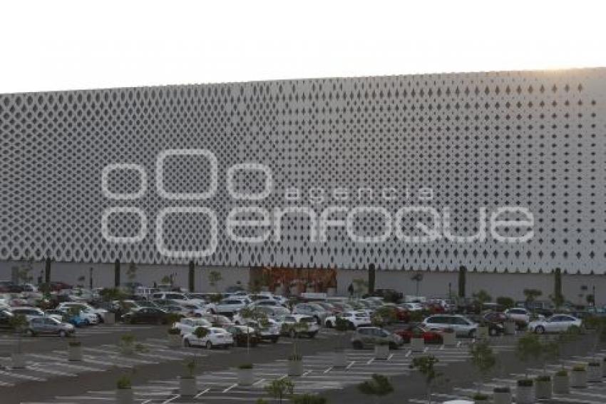 CENTRO COMERCIAL ANGELÓPOLIS