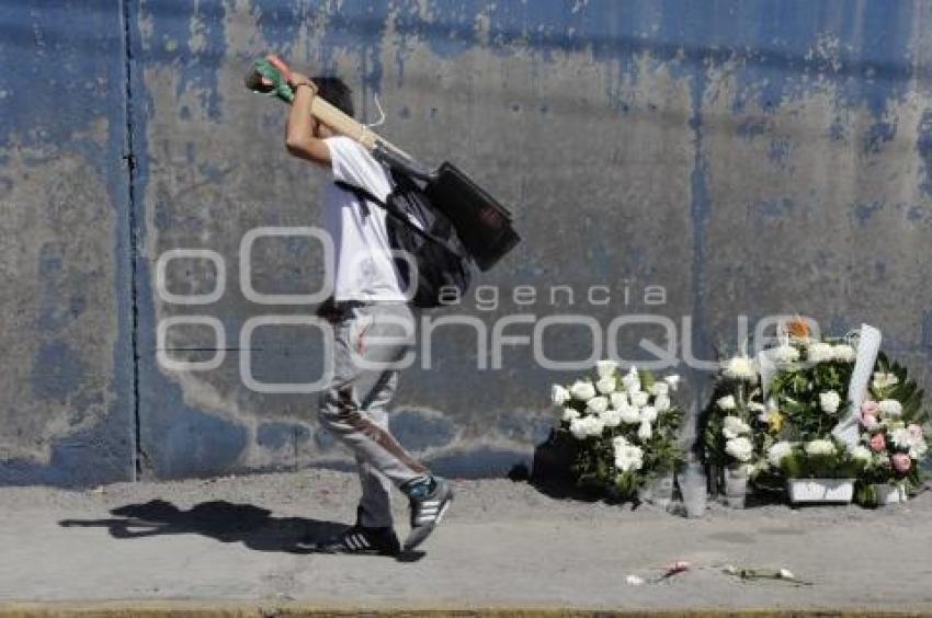 OFRENDA ACCIDENTE MUSTANG