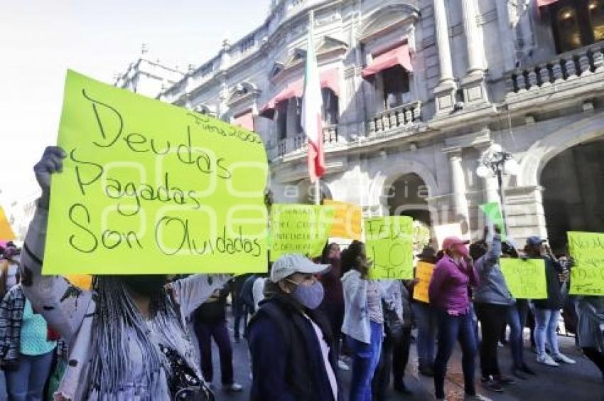 MANIFESTACIÓN FUERZA 2000