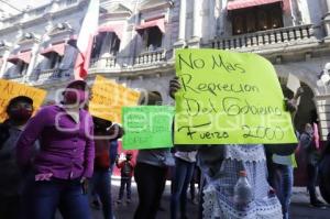 MANIFESTACIÓN FUERZA 2000