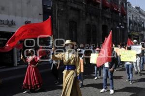 MANIFESTACIÓN ANTORCHA REVOLUCIONARIA