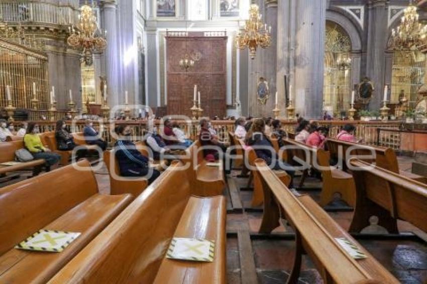MISA DOMINICAL . CATEDRAL