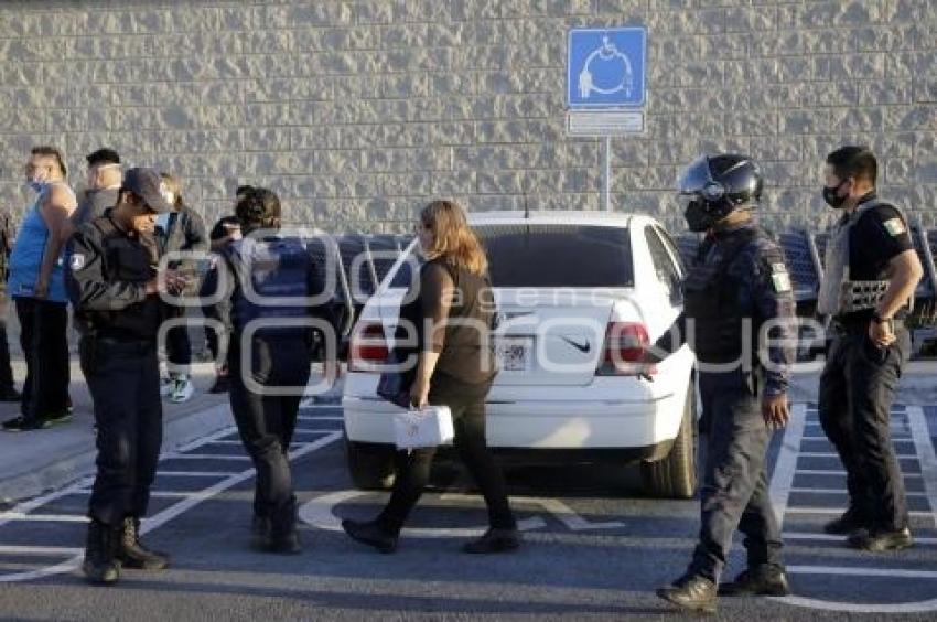 WALMART . CONATO DE BRONCA
