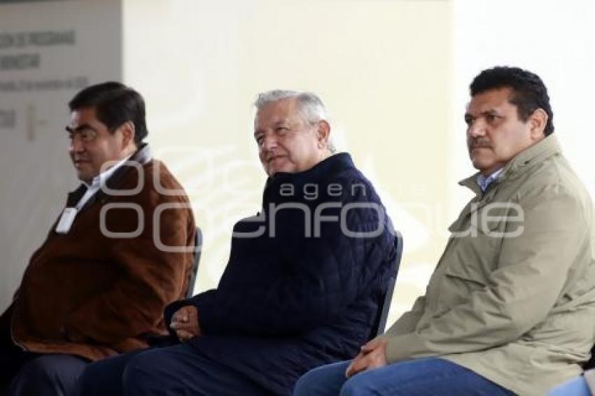 ANDRÉS MANUEL LÓPEZ OBRADOR . XICOTEPEC