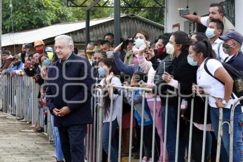 ANDRÉS MANUEL LÓPEZ OBRADOR . XICOTEPEC