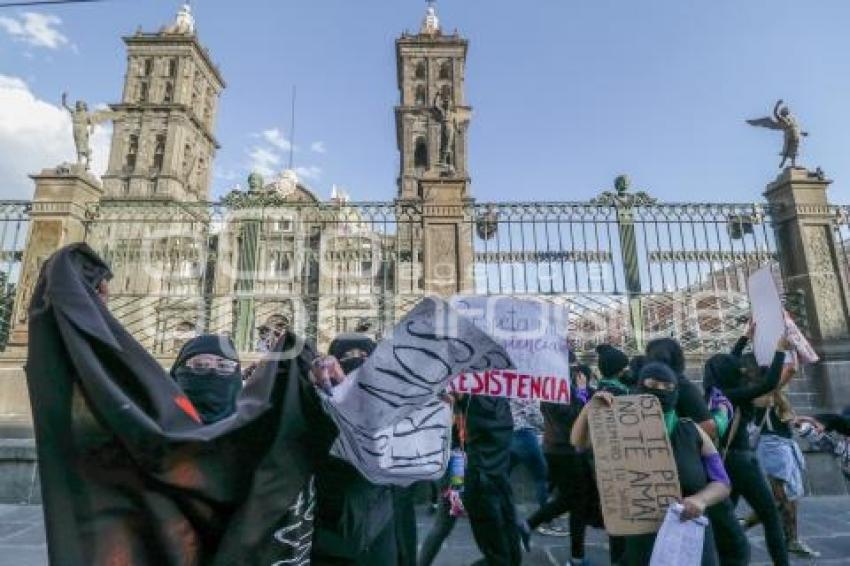 MARCHA FEMINISTA