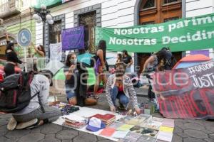 FEMINISTAS . CONGRESO DEL ESTADO