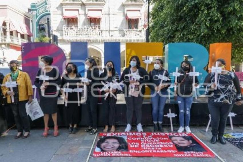 PROTESTA . MUJERES DESAPARECIDAS