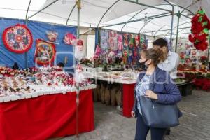 BAZAR NAVIDEÑO