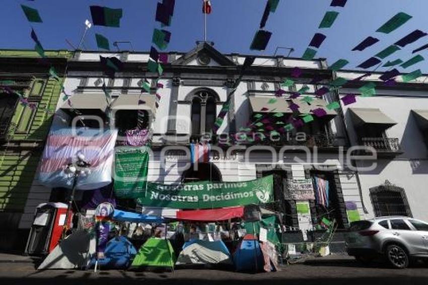 CONGRESO . PLANTÓN