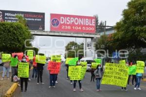 TEHUACÁN . BLOQUEO