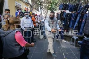 AYUNTAMIENTO . VENDEDORES AMBULANTES