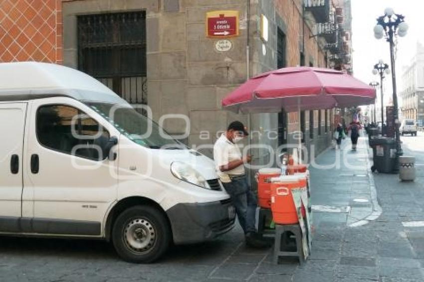 CENTRO HISTÓRICO . AMBULANTAJE