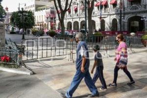 ZÓCALO . CIERRE TEMPORAL