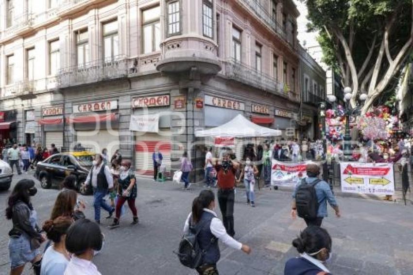 ZÓCALO . CIERRE TEMPORAL