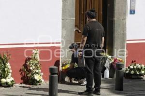 OFRENDA FLORAL ADRIÁN SALAS