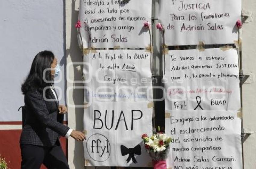 OFRENDA FLORAL ADRIÁN SALAS