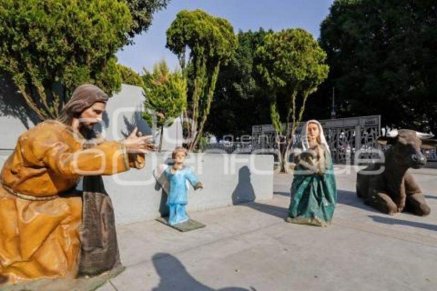 PARQUE JUÁREZ . NACIMIENTO GIGANTE