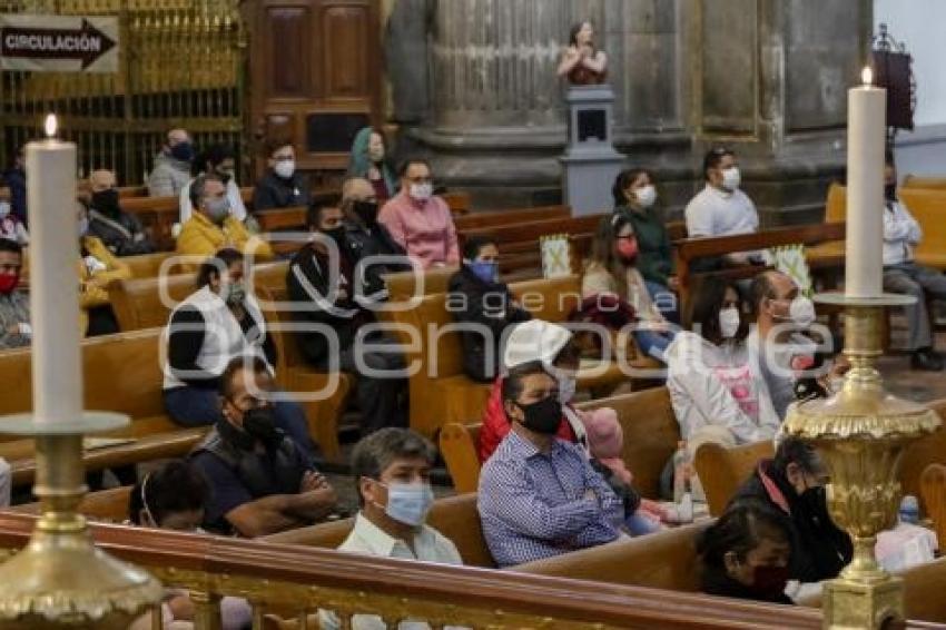 MISA DOMINICAL . CATEDRAL