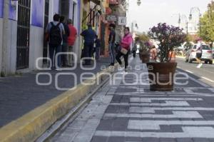 CHOLULA . AMPLIACIÓN BANQUETA