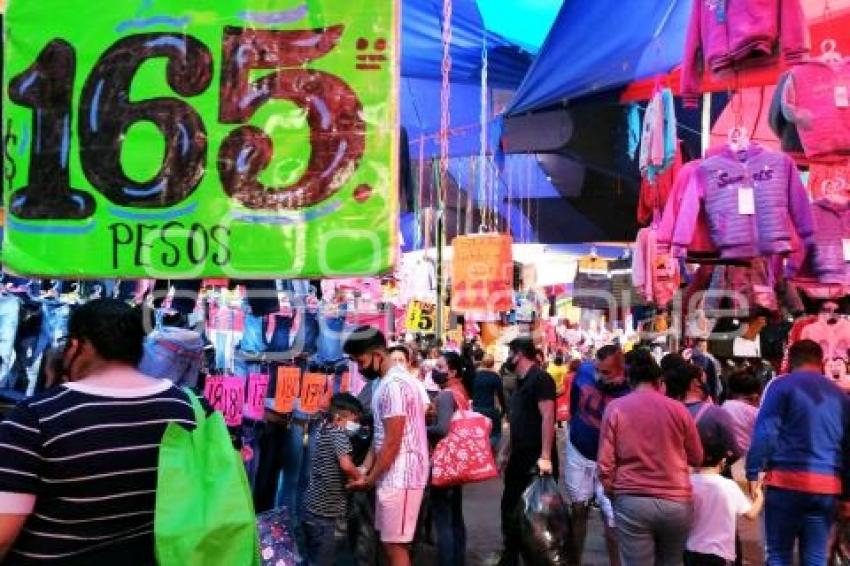 TIANGUIS LOS LAVADEROS